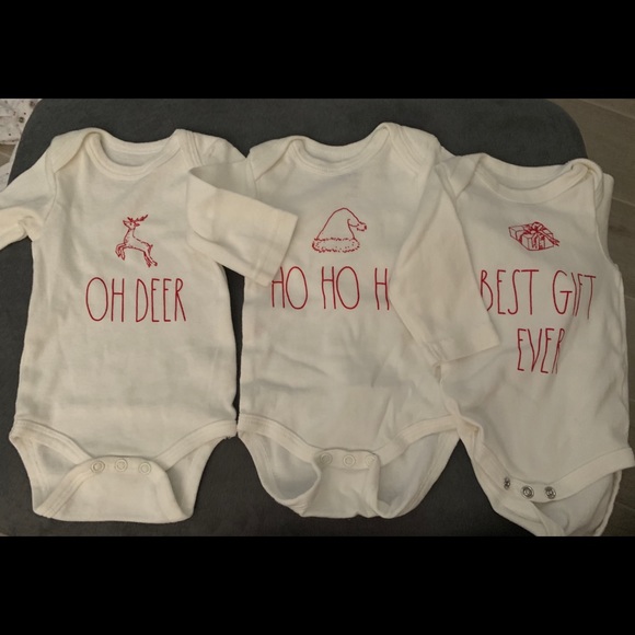 Rae Dunn Other - Christmas Onsie Set